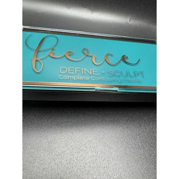 Fierce Define & Sculpt Complete Contour Palette - Picture 5 of 9